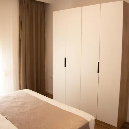 Wave Beachfront 3*