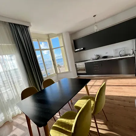 Wave Beachfront Dıraç