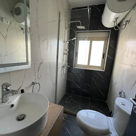 Apart Otel Wave Beachfront Dıraç