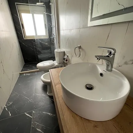 Wave Beachfront Apart Otel 3*