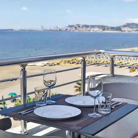 Apartmanhotel Wave Beachfront