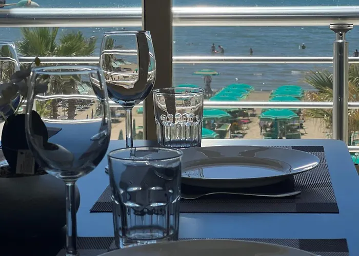 Apartahotel Wave Beachfront Durrës