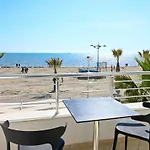 Wave Beachfront