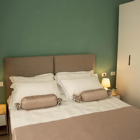 Wave Beachfront 3*