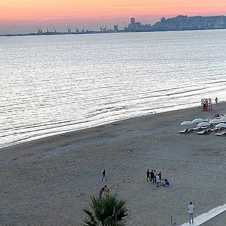 Wave Beachfront Ξενοδοχείο με διαμερίσματα