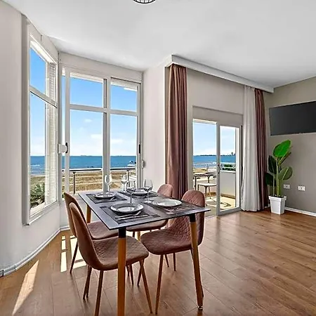Wave Beachfront Ξενοδοχείο με διαμερίσματα Δυρράχιο