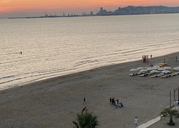 Wave Beachfront 3* Durres